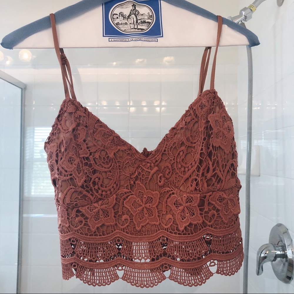 kendall & kylie festival crochet crop top